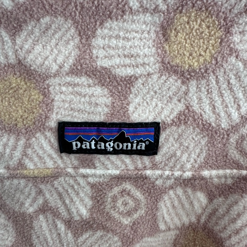Patagonia Floral Patterned Fleece - Picture 3 of 6